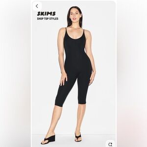 SKIMS Charcoa Smooth Layers Capri Catsuit Size S